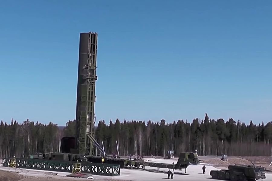 Симметричный ход в ответ на несистемную буффонаду: Россия зеркально отреагирует на размещение Вашингтоном ракет