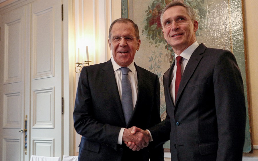 Три шага навстречу: в Москве озвучили условия для улучшения отношений с НАТО