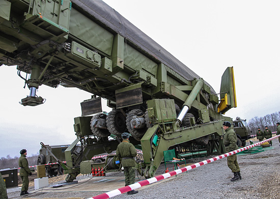 Ракетные формирования с «Ярсами» осваивают новые места патрулирования на Урале
