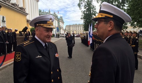 Командующий ВМС Турции прибыл с визитом в Петербург