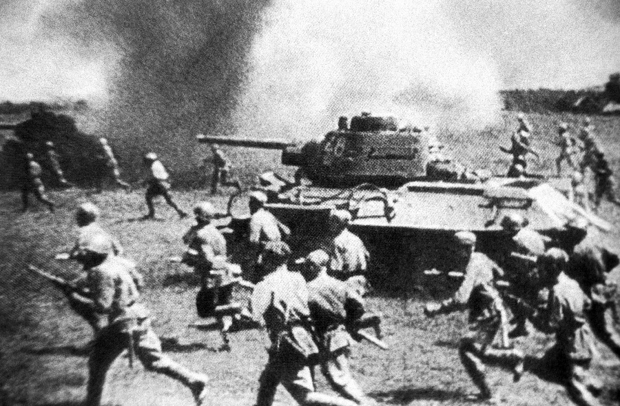 К 75-й годовщине Курской битвы Минобороны России рассекретило уникальные архивные документы