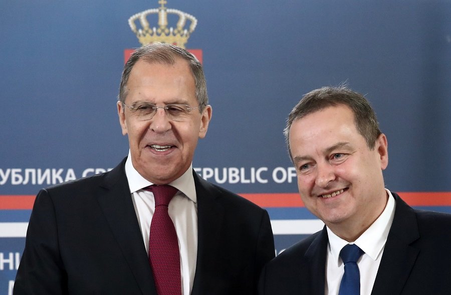 Сербия отказалась менять Косово и Россию на ЕС и НАТО