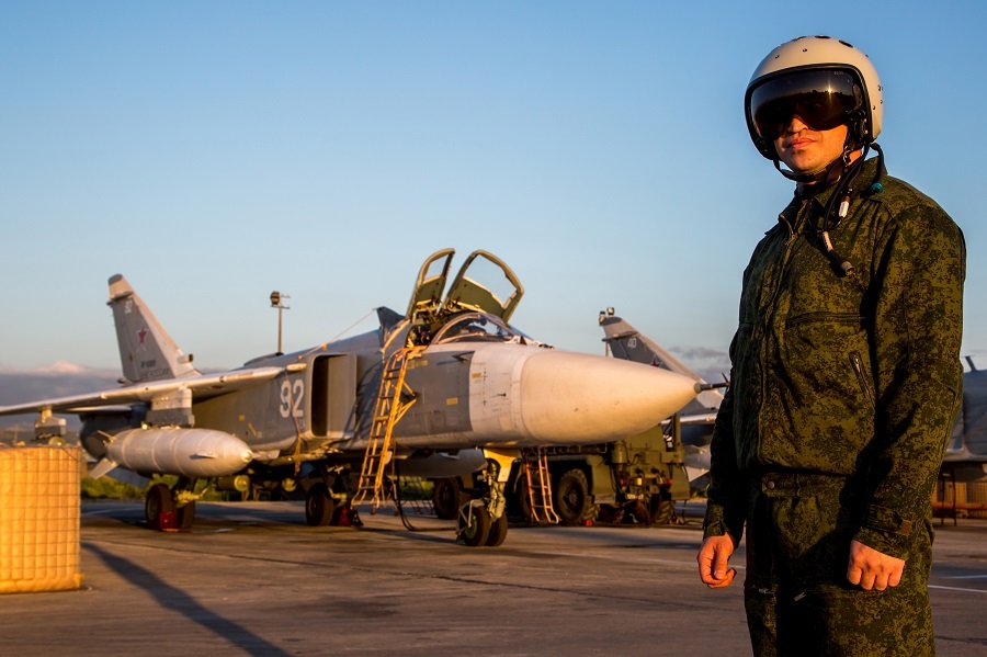 Что скрывала уничтоженная российскими летчиками замаскированная база ИГИЛ?