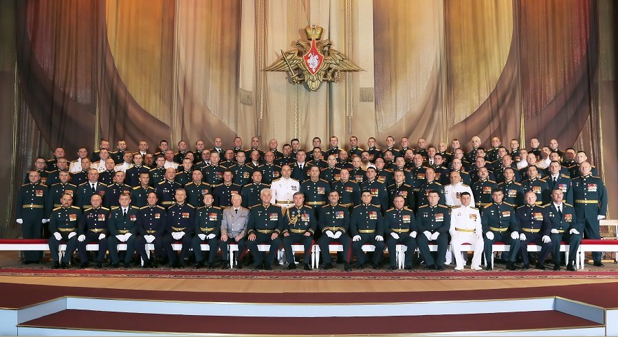 «Через тернии к звездам»: в военной академии Генерального штаба состоялся выпуск лучших офицеров страны